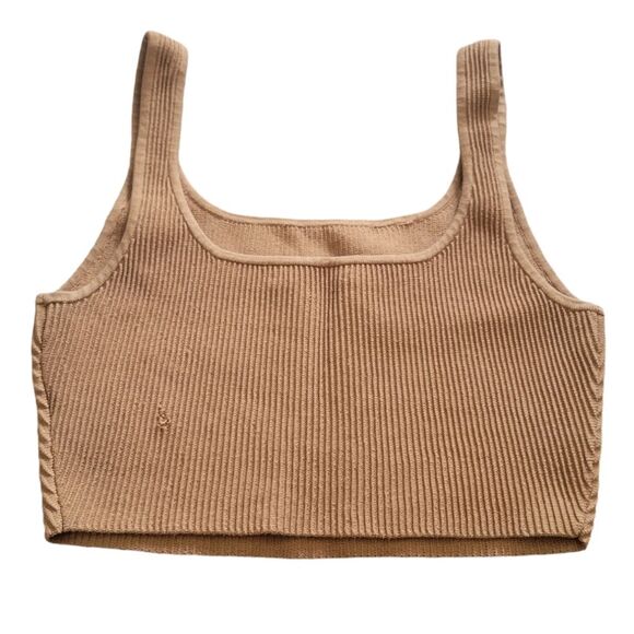 Babaton Aritzia Tan Ribbed Cropped Sculpt Tank Size Medium - Picture 2 of 7